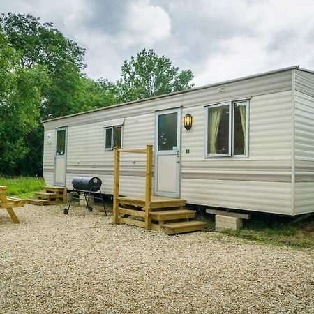 Wind In The Willows: Sleeps 4, Kitchen, Bathroom, Lounge, Wifi Napton on The Hill ภายนอก รูปภาพ
